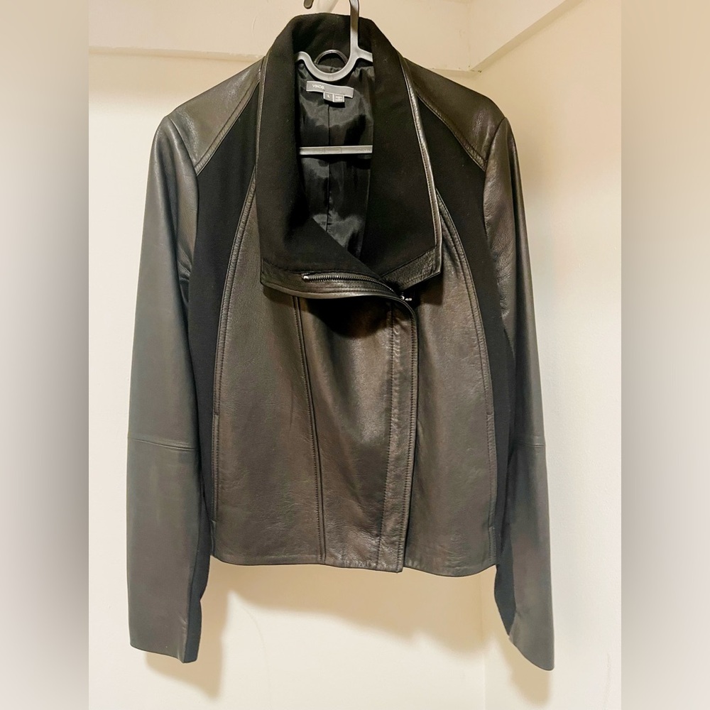 Vince Women's Black Leather Jacket Size L